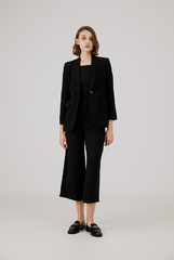 Shawl Lapel Collar Blazer in Black Shawl Lapel Collar Blazer in Black