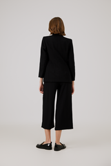 Shawl Lapel Collar Blazer in Black Shawl Lapel Collar Blazer in Black