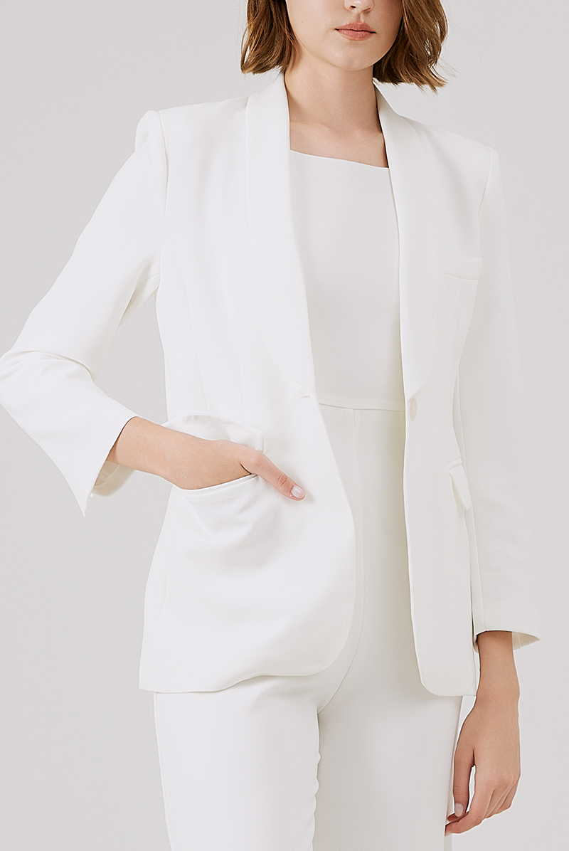 Shawl Lapel Collar Blazer in White Shawl Lapel Collar Blazer in White