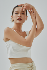 Hyera Queen Anne Neckline Top Hyera Queen Anne Neckline Top