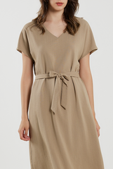 Batwing Sleeves Midi Dress in Khaki Batwing Sleeves Midi Dress in Khaki