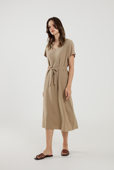Batwing Sleeves Midi Dress in Khaki Batwing Sleeves Midi Dress in Khaki