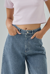 Avie Cloud Patch Knee-Length Denim Pants Avie Cloud Patch Knee-Length Denim Pants