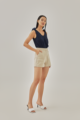 Fina Patch Pocket Shorts in Rice