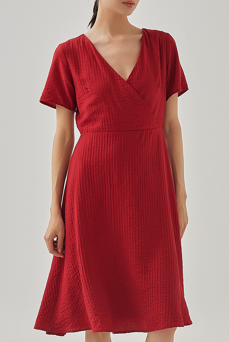 Demi V-Neck Textured Skater Dress in Burgundy