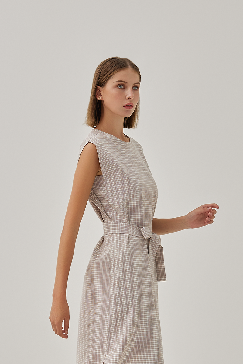 Brooklyn Checkered Side Slit Midi Dress in Camel