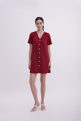 Jelani Ruched Shift Dress in Maroon