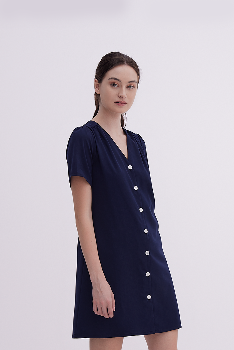 Jelani Ruched Shift Dress in Navy Blue