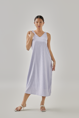 Jessi Textured Midi Dress in Lilac