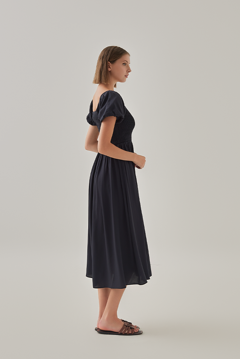 Quinn Puff Sleeves Smocked Dress in Navy Blue