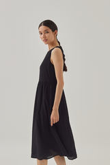 Terra Textured Sleeveless Halter Dress in Black