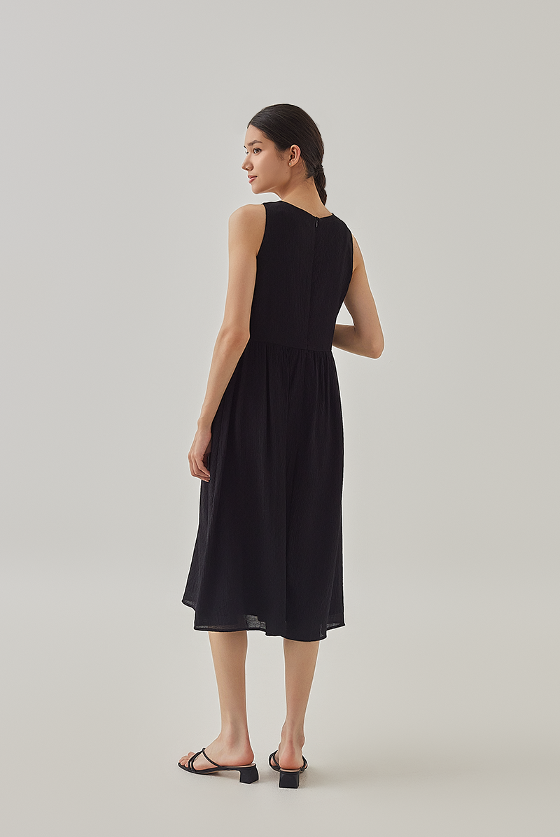 Terra Textured Sleeveless Halter Dress in Black
