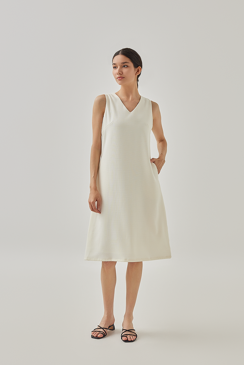 Mille Tweed V-Neck Flowy Dress in Cream
