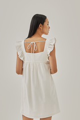 Wynn Ruffled Dress in White 