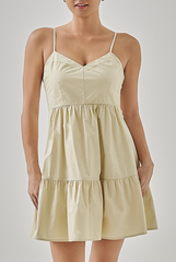 Yvana Padded Sweetheart Dress in Oat