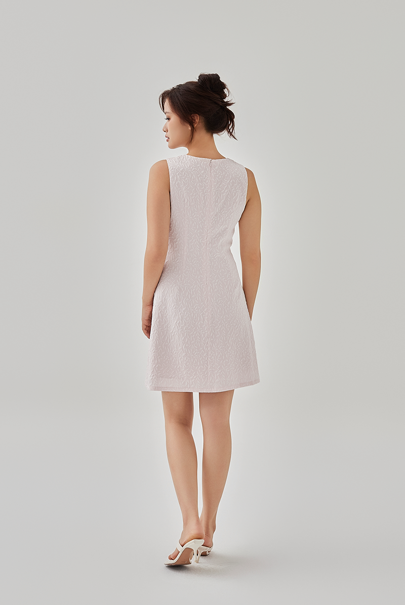 Dion Textured Shift Dress in Light Pink