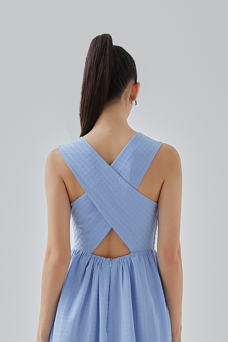 Clara Textured Criss Cross Back Midi Dress - XS / Blue