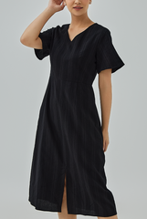 [B1F1] Cadynn Front Slit Dress