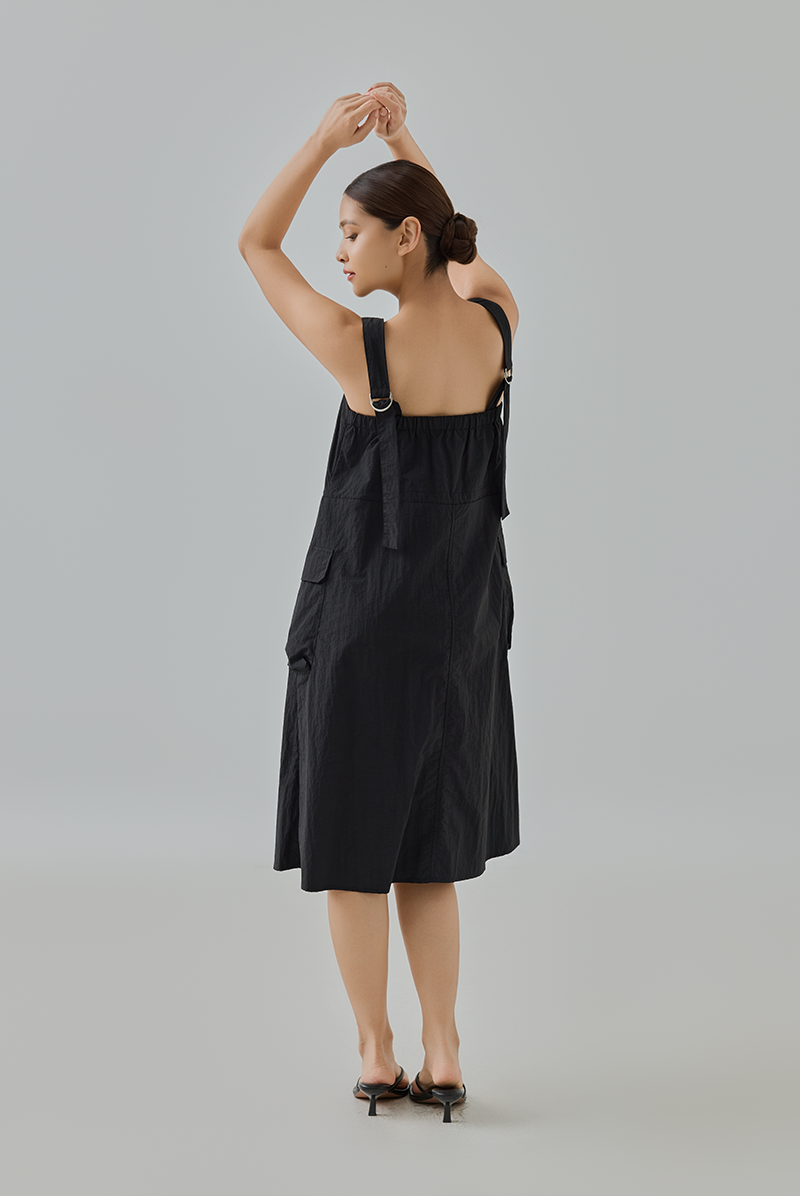 Nyx Drawstring Cargo Pocket Midi Dress PLAYDRESS Nyx Drawstring Cargo Pocket Midi Dress PLAYDRESS