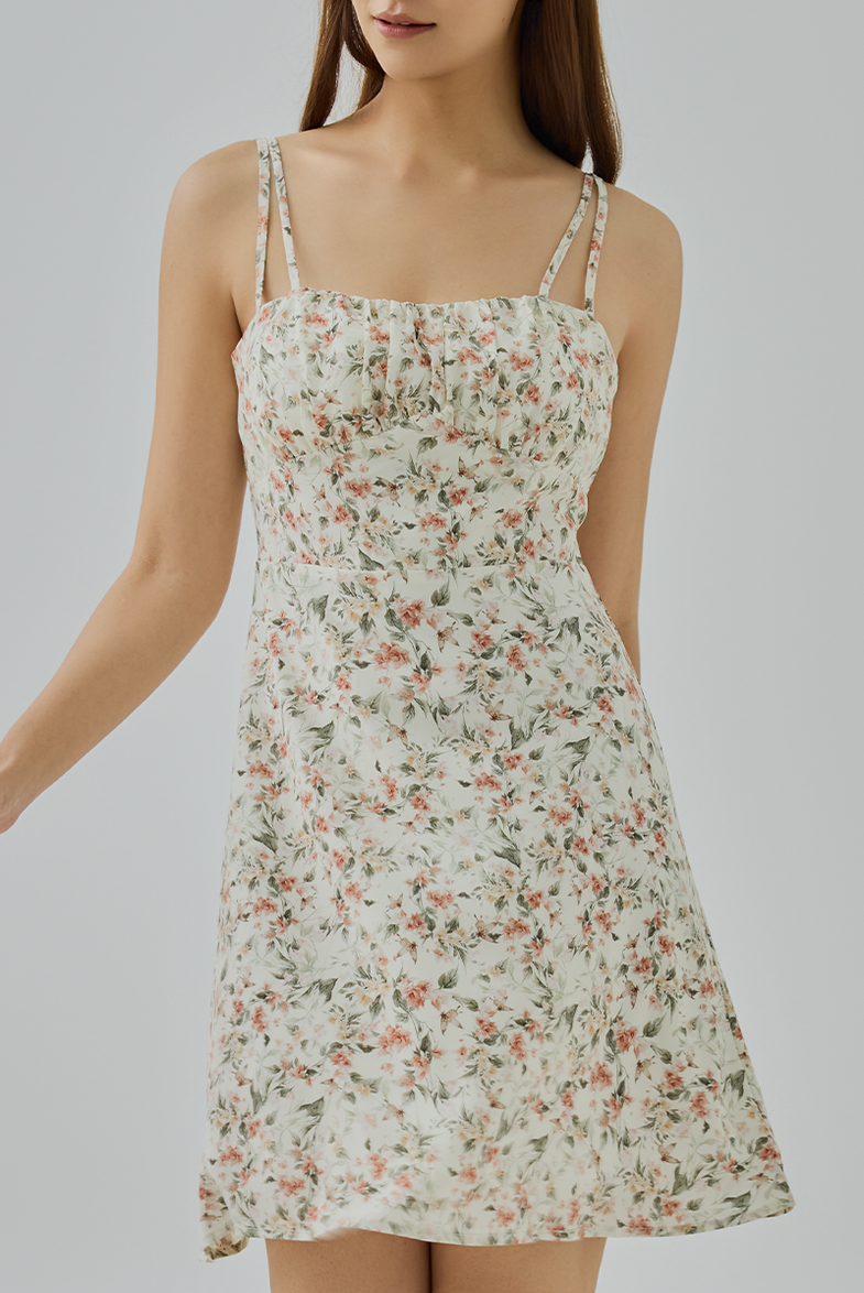 short mini floral dress First Love Floral Short Sleeve Smocked Mini Dress – Charming Charlie