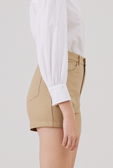 Highwaisted Cotton Shorts in Khaki