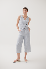 Tencel V Hem Vest in Dark Blue