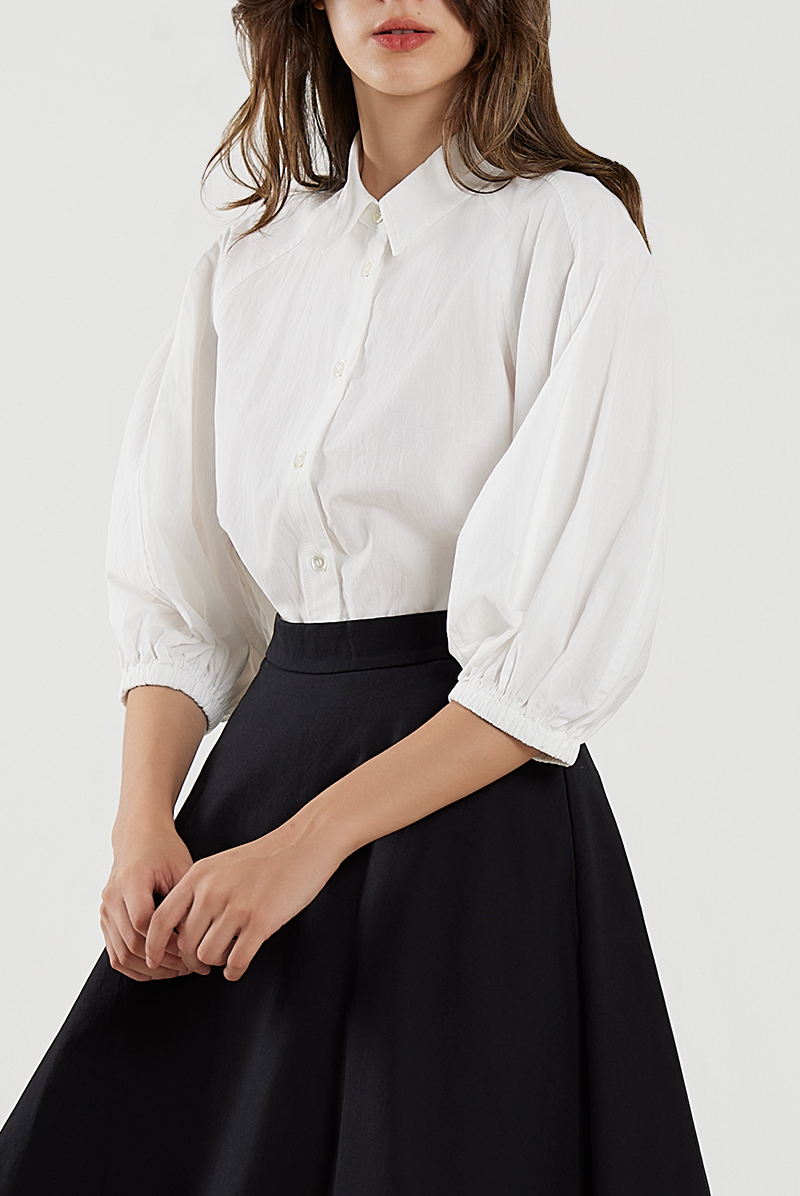 Elasticated Sleeves Buttoned Shirt in White