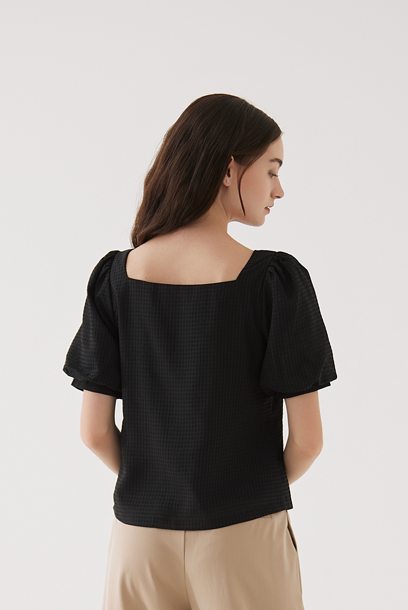 Adley Waffle Puff Sleeves Top in Black