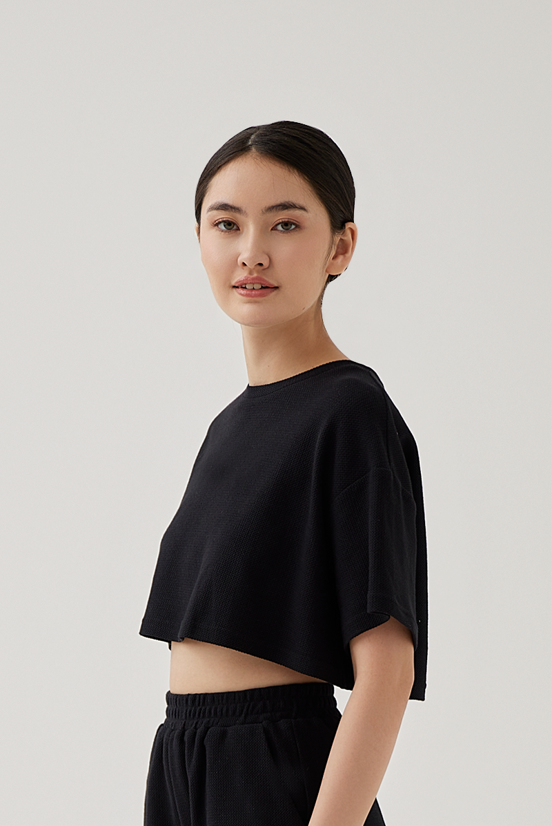 Kaia Textured Boxy Top in Black