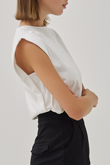 Elle Muscle Top