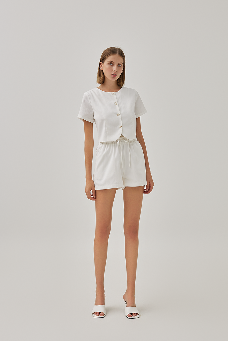 Effie Button Down Curved Hem Top in White