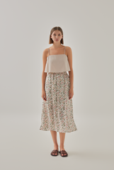 Jada Sleeveless Flowy Crop Top in Powder