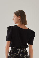 Neola Puffed Sleeves Square Neck Top in Black