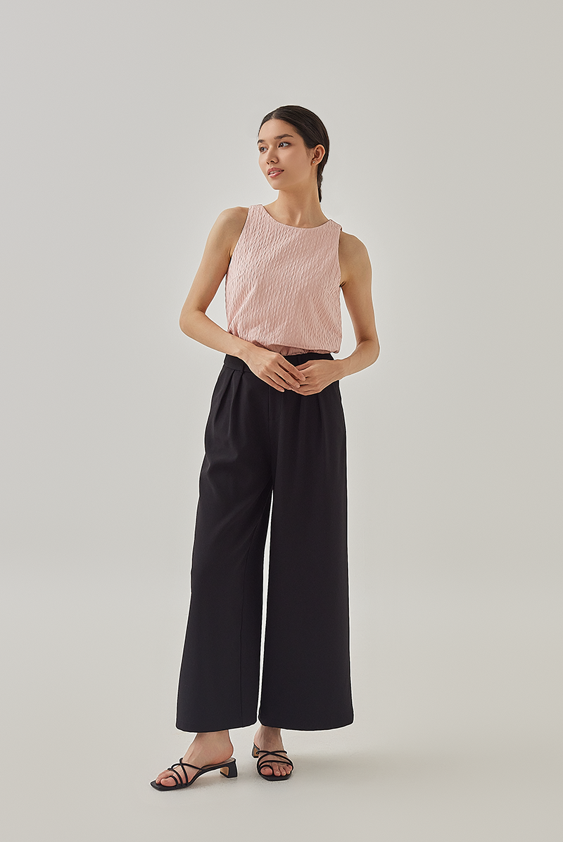 Blake Sleeveless Textured Blouse in Blush