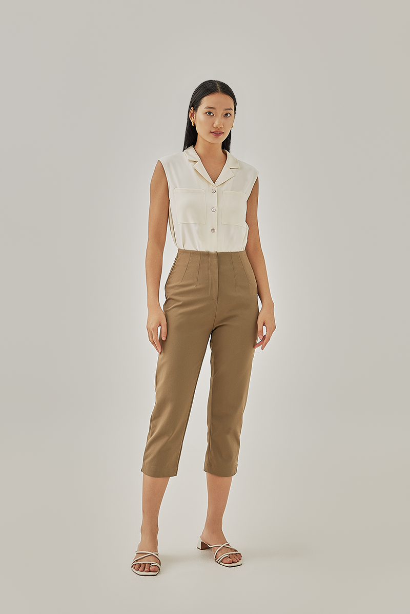 Shain Collared Sleeveless Shirt in Beige