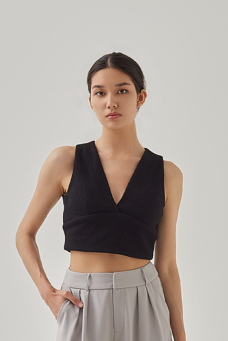 Reva Waffle Crop Vest Top in Black