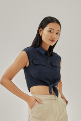 Endra Cropped Sleeveless Shirt in Navy Blue
