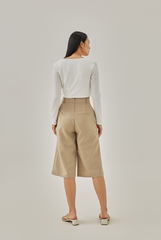 Melisia Ruched Crop Top in White