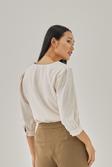 Isabelle Buttoned Blouse in Powder