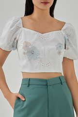 Daine Floral Embroidery Top in White 