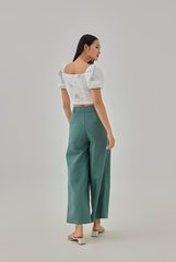 Daine Floral Embroidery Top in White 