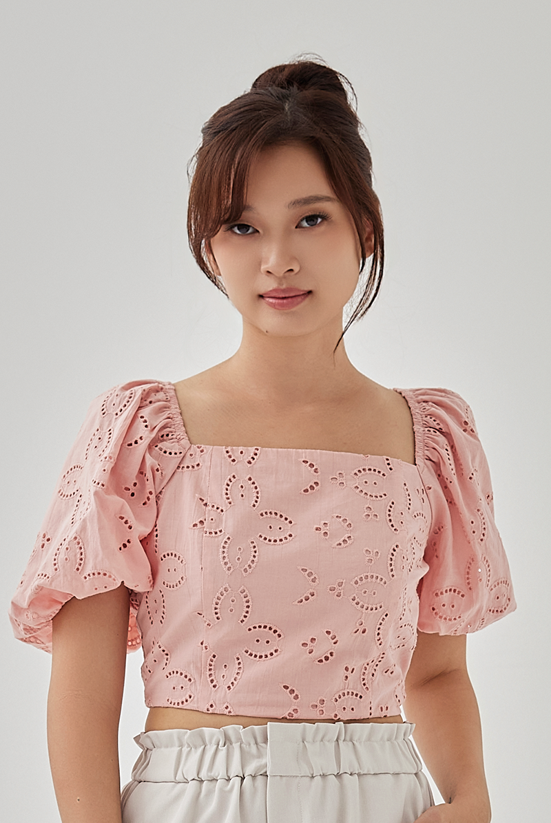 Avery Puff Sleeves Off Shoulder Top in Blush