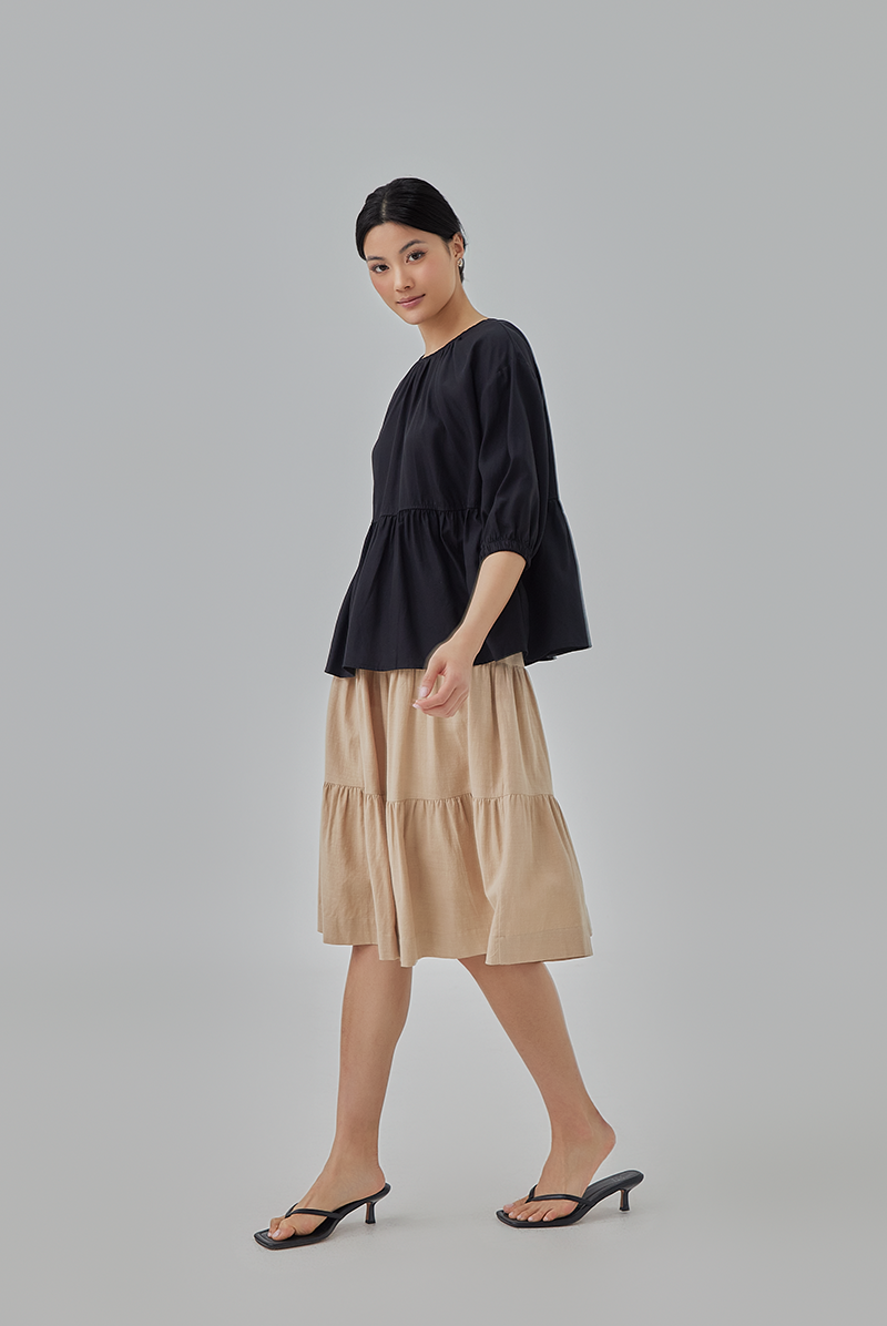Hanah Boxy Peplum Top in Black