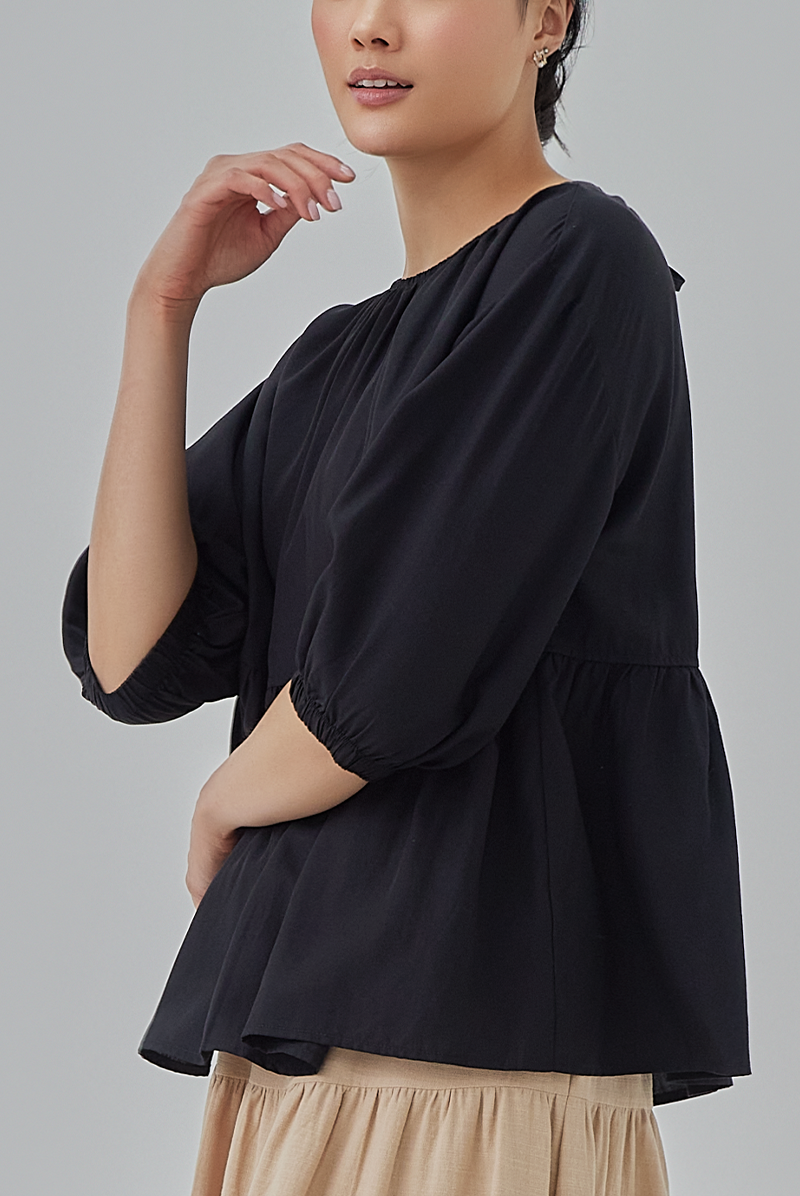 Hanah Boxy Peplum Top in Black