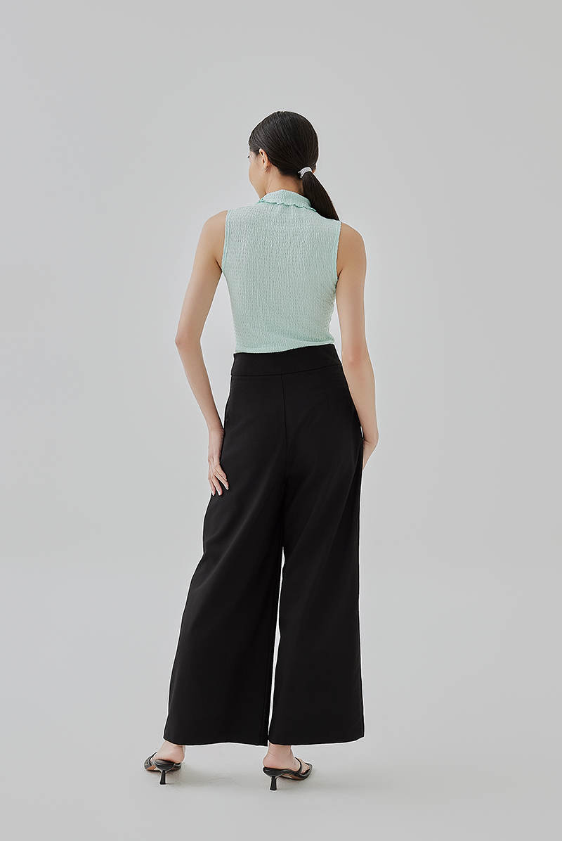 Diana Turtle Neck Sleeveless Top in Mint