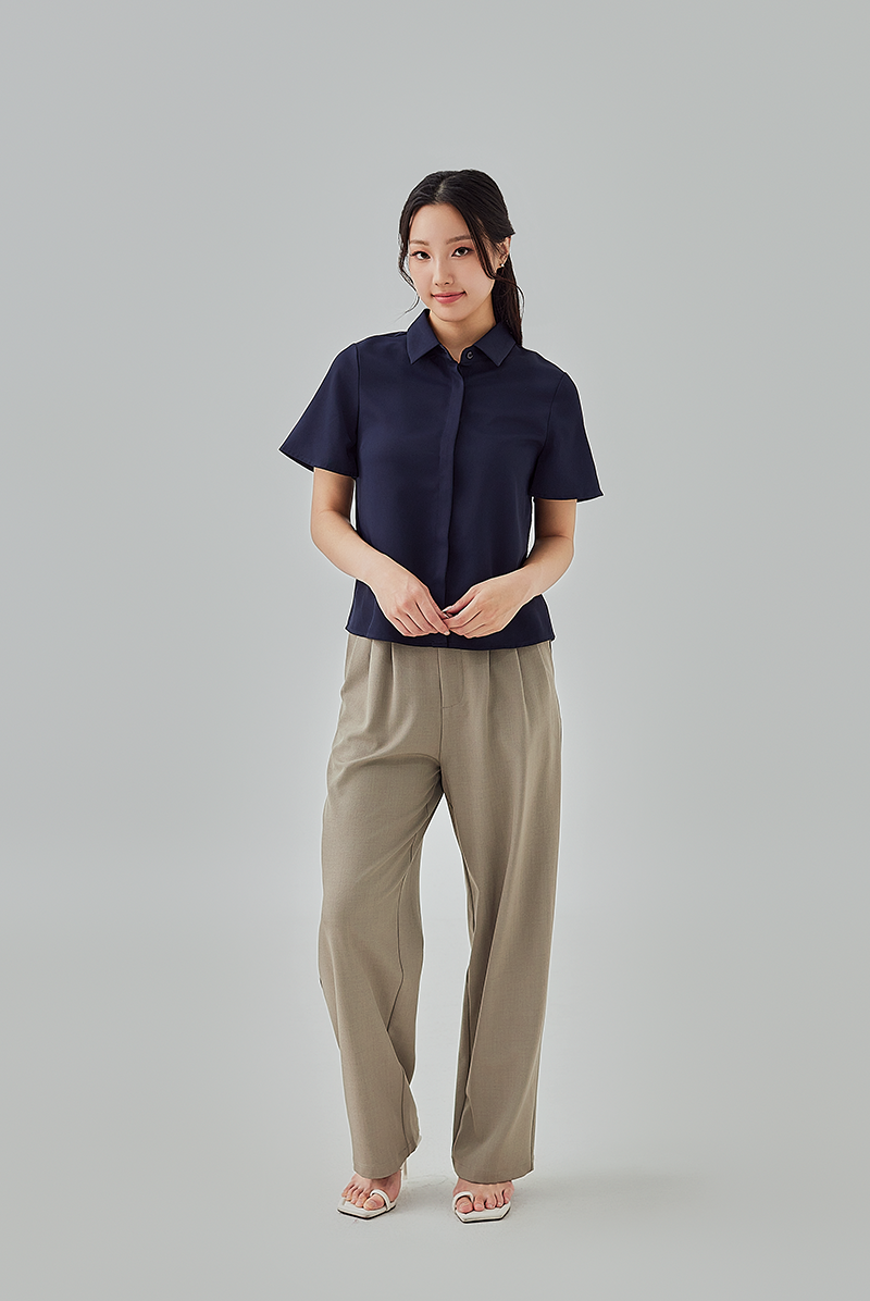 Tracie Hidden Button Shirt in Navy Blue