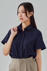 Tracie Hidden Button Shirt in Navy Blue 