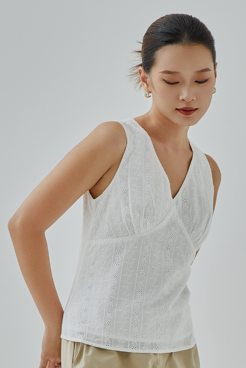 Katherina Embroidered Top