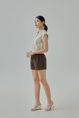 Scottie Johnny Collar Knit Top