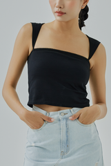 Eli Padded Bust Queen Anne Top